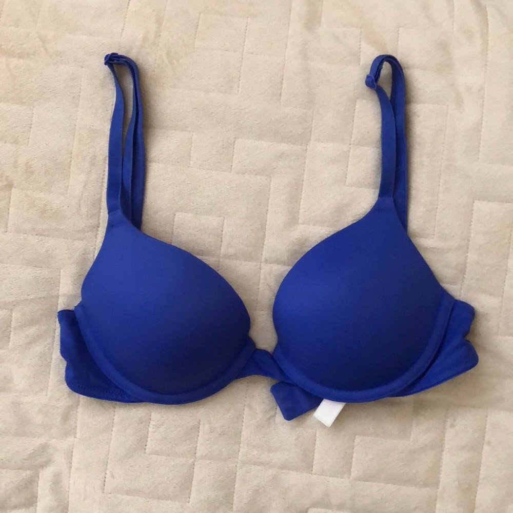 PINK Wear Everywhere t-shirt bra in blue